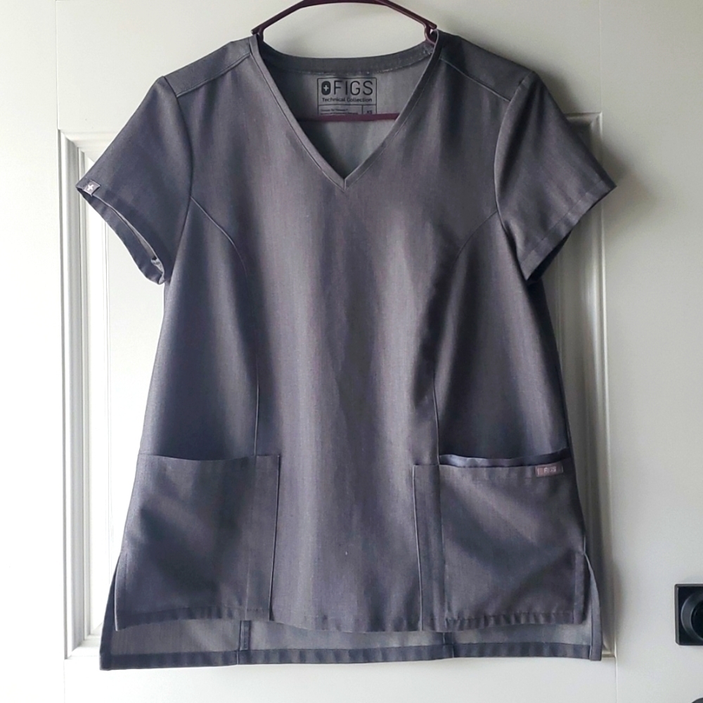 Figs Gaya Camo 3 Pocket Scrub Top